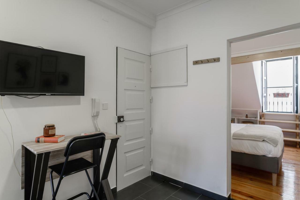 Charming Apartment- Authentic Experience In Graca ลิสบอน ภายนอก รูปภาพ