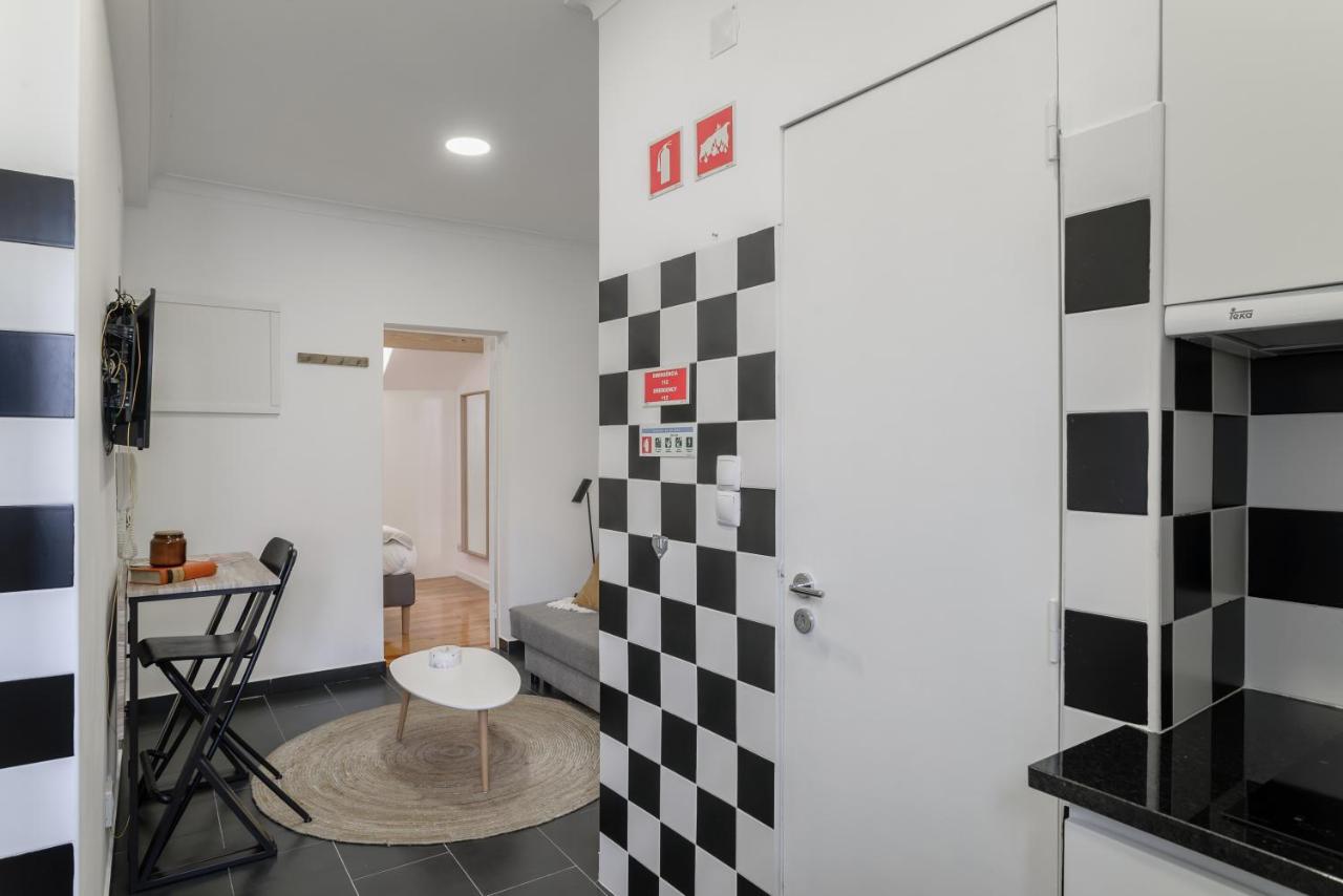 Charming Apartment- Authentic Experience In Graca ลิสบอน ภายนอก รูปภาพ